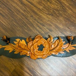 *VINTAGE* GORGEOUS LEATHER WAIST BELT
